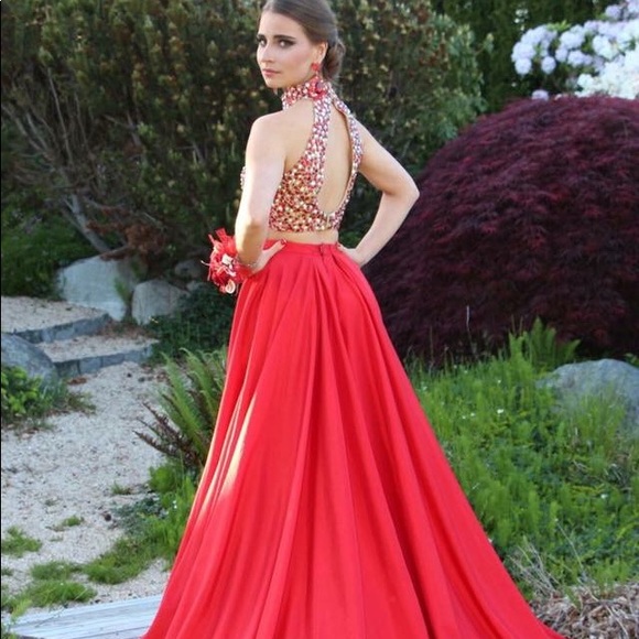 Sherri Hill Red two piece - Picture 2 of 2